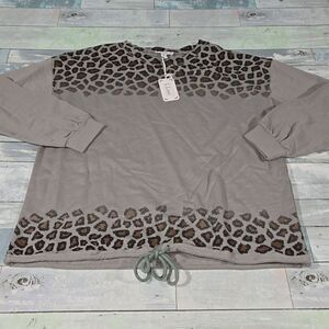 L. Love Long Sleeve Cheetah Print Shirt/Top sz Small NWT